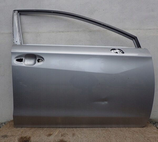 2018-2023 Subaru CrossTrek II /Front Right Door/Metallic