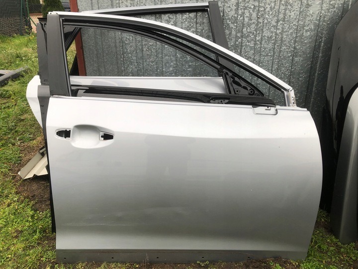 2019-2023 Subaru Outback /Front Right Door/Metallic