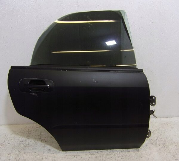 2002-2006 SUBARU Impreza /Right Rear Door