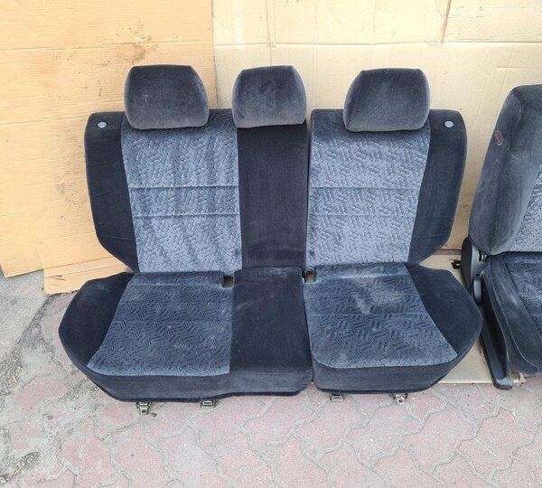 2000-2004 Subaru Legacy Black Leather /All 4 Seats