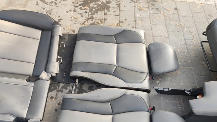 2020-2023 Subaru Crosstrek Black Leather /All 4 Seats - Image 3