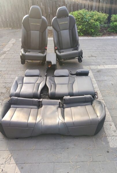 2020-2023 Subaru Crosstrek Black Leather /All 4 Seats