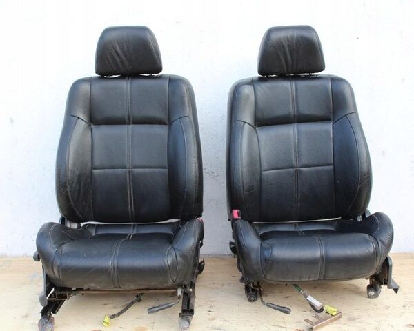 2002-2007 Subaru Impreza Black Leather /Seats/Pair