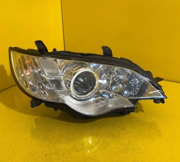 2006-2009 Subaru Outback /Left Xenon FrontLight