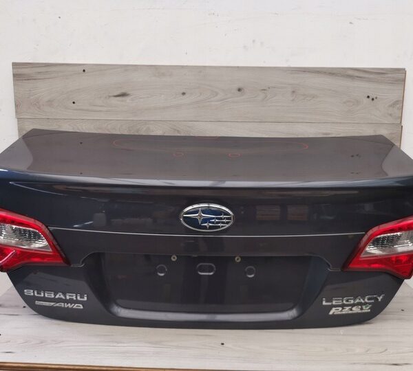 2014-2019 Subaru Legacy/Trunk Lid/w Lights