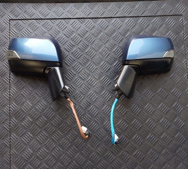 2017-2023 Subaru Crosstrek / Side Mirror/Pair