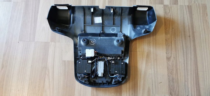 2020-2023 Subaru Legacy /Sunroof Control Panel - Image 2