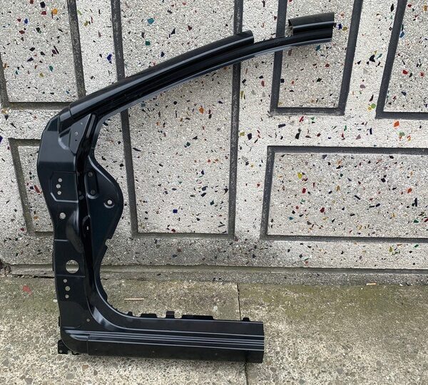 2011-2017 Subaru CrossTrek I Left Front /Threshold Pillar