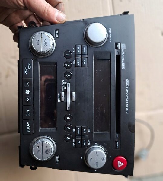 2010-2013 Subaru Outback/ Radio /Control Panel