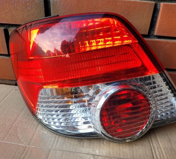 2002-2007 Subaru Impreza /Left Rear Tail Light
