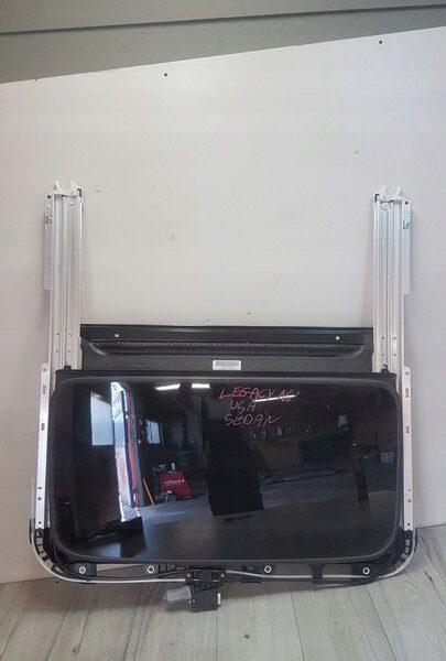 2014-2019 Subaru Legacy /SunRoof