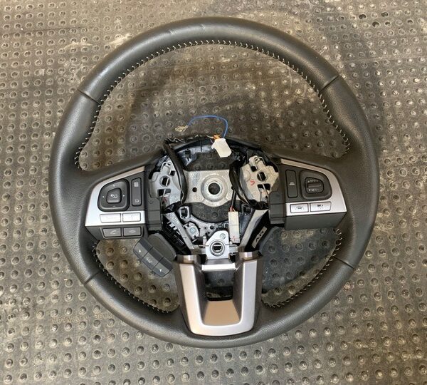 2014-2019 Subaru Outback /Leather Steering wheel