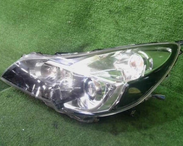 2013-2014 Subaru Legacy /Left FrontLight