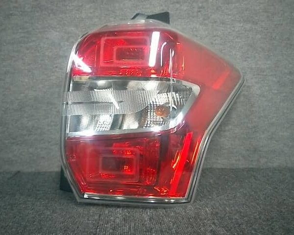 2013-2018 Subaru Forester / Right Rear Tail Light