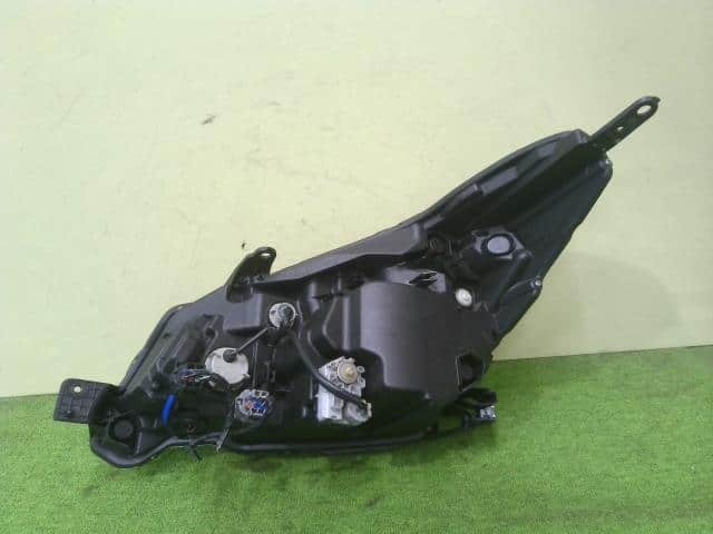 2013-2018 Subaru Forester /Right FrontLight - Image 3