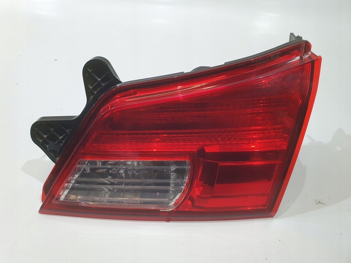 2014-2019 Subaru Outback / Left Rear Tail Light