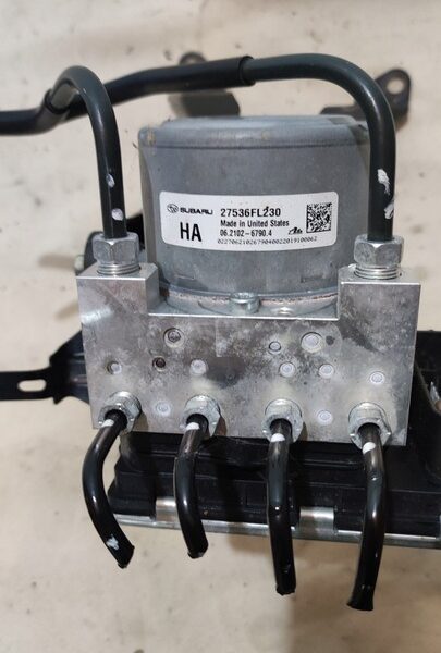 2016-2017  Subaru Crosstrek I ABS Pump / Module / Manual